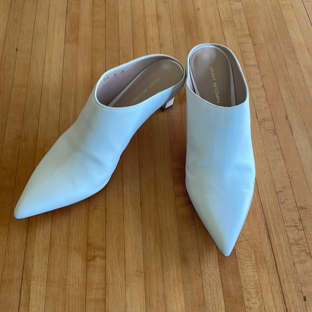 Stuart Weitzman Mule